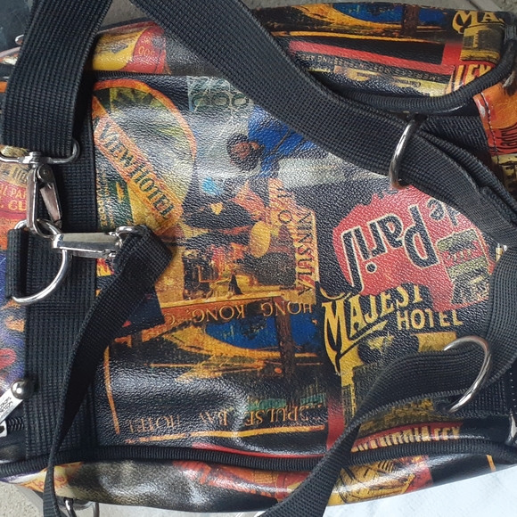 U.C.of Benetton - Picture 8 of 9